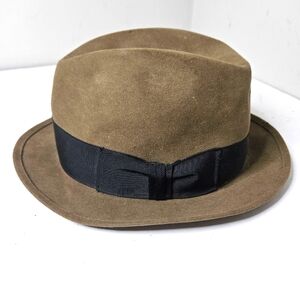Royal Stetson Stylish Brown Fedora with Black Grosgrain Band Wool Vintage